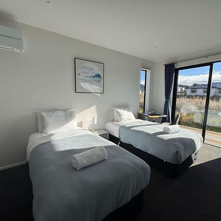 Luminous Tekapo Hotel Lake Tekapo Ngoại thất bức ảnh