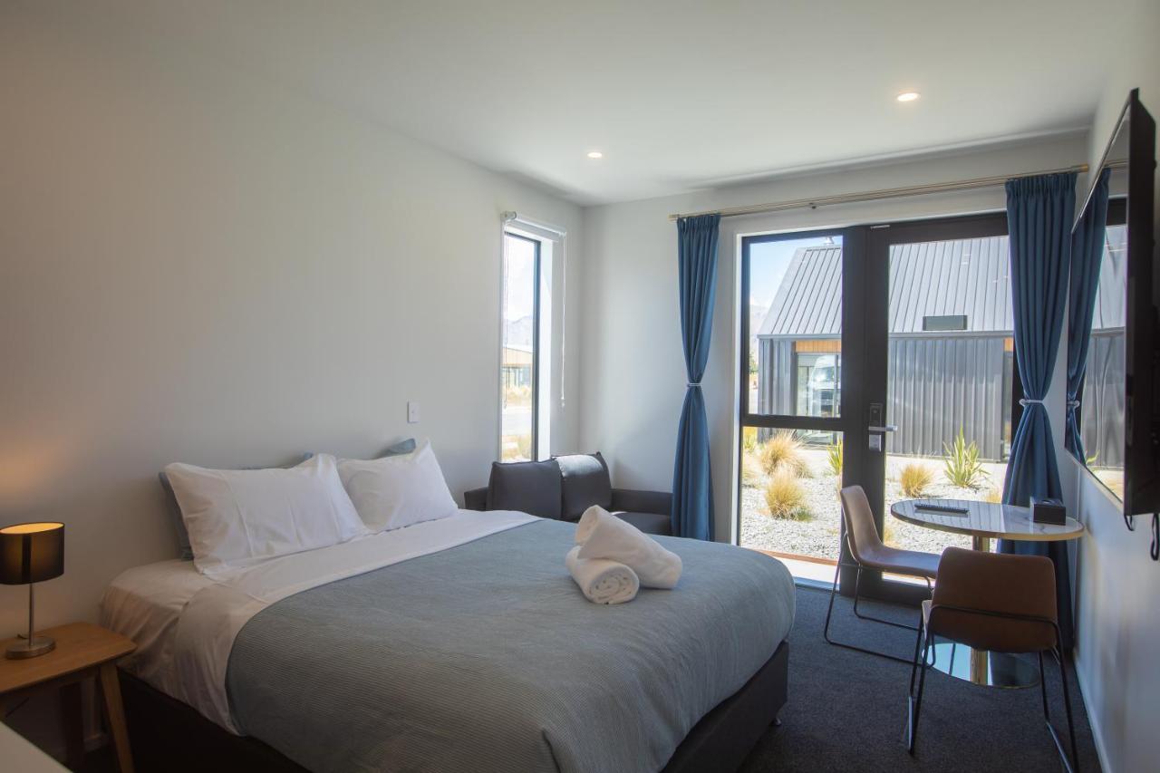 Luminous Tekapo Hotel Lake Tekapo Ngoại thất bức ảnh